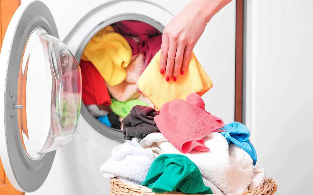 Prometti sicurezza in casa scegliendo prodotti per il bucato senza sbiancanti ottici Prometti sicurezza in casa scegliendo prodotti per il bucato senza sbiancanti ottici