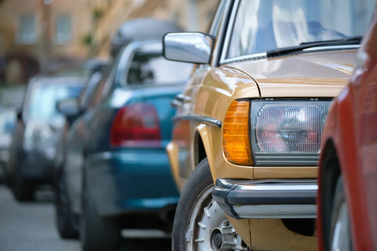 Quante targhe puoi collegare a un dispositivo telepedaggio? Scopri come funziona la gestione dei veicoli