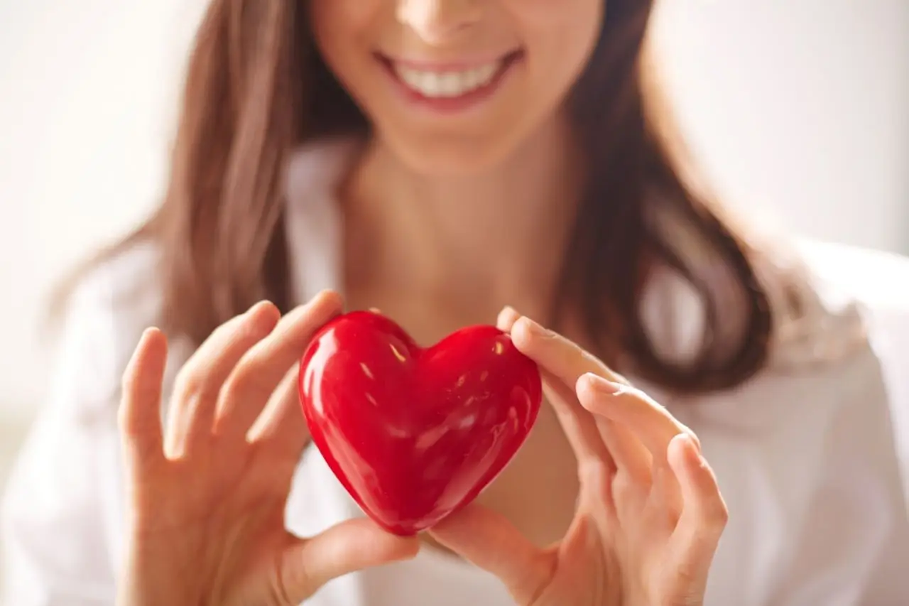 Cuore in salute: come riconoscere i segnali d’allarme che il nostro corpo ci invia