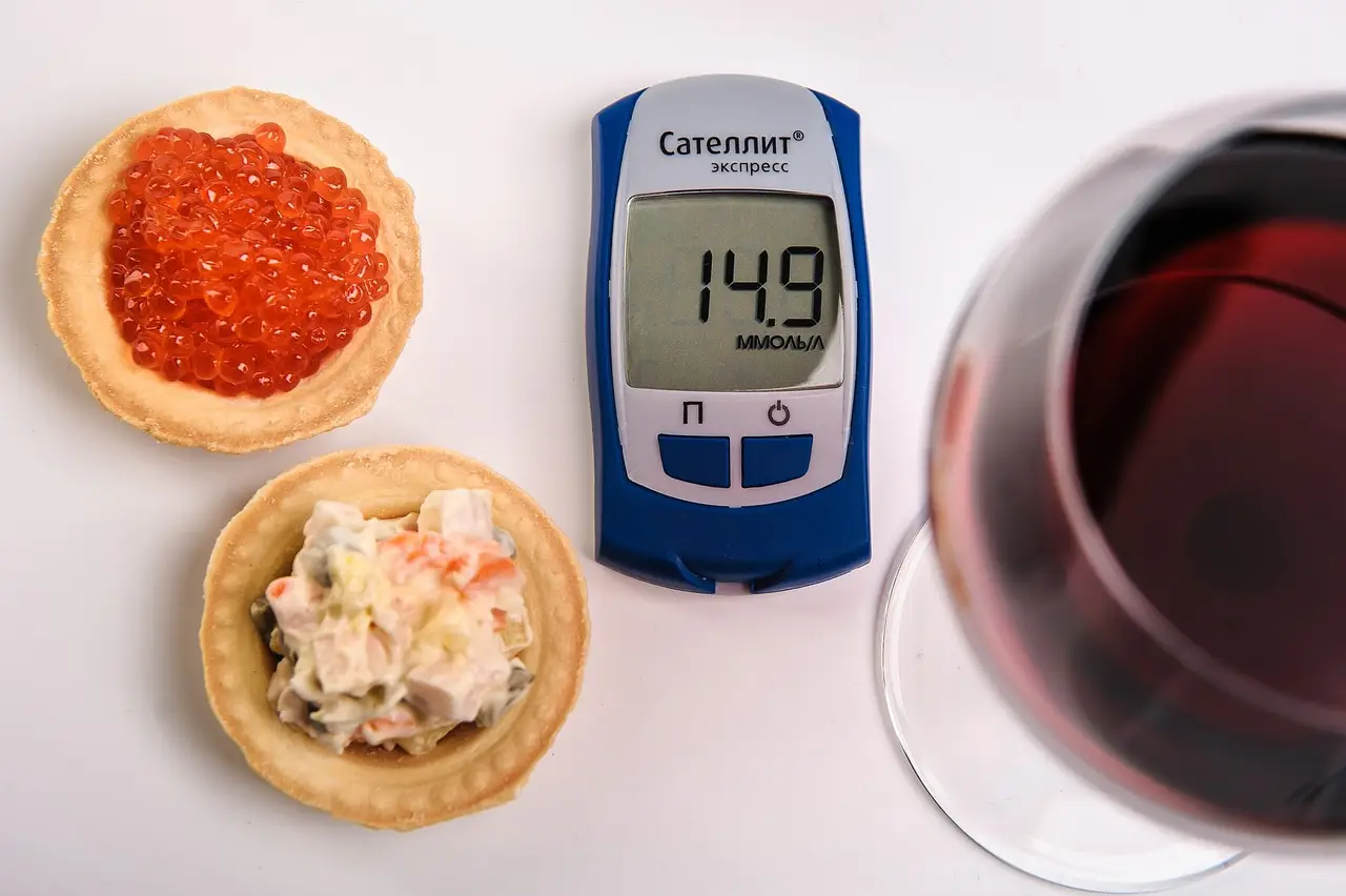 Lo spuntino notturno che non alza la glicemia: parola di nutrizionista Lo spuntino notturno che non alza la glicemia: parola di nutrizionista