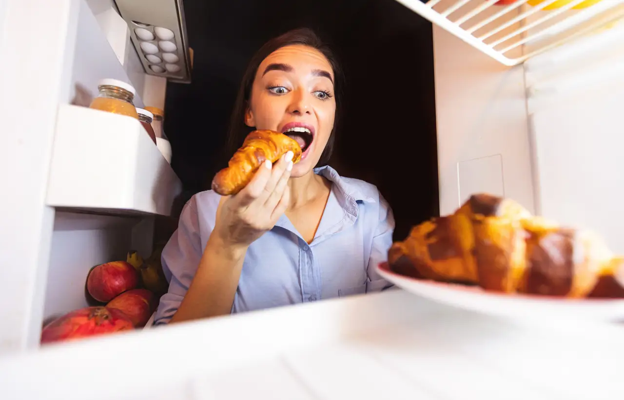 Lo spuntino notturno che non alza la glicemia: parola di nutrizionista Lo spuntino notturno che non alza la glicemia: parola di nutrizionista