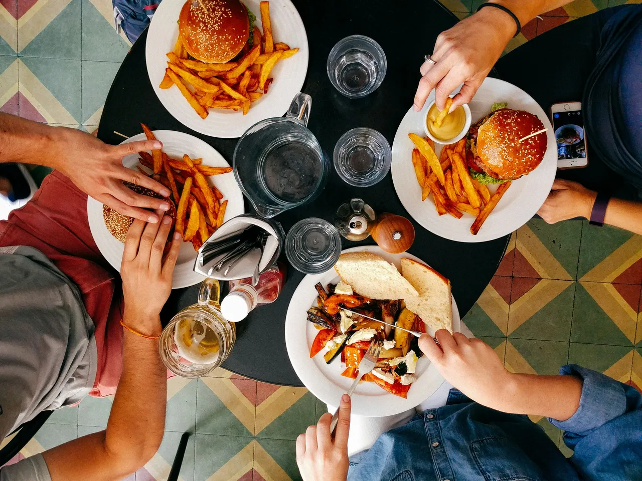 Il cibo che peggiora la circolazione: lo mangiano in tanti Il cibo che peggiora la circolazione: lo mangiano in tanti