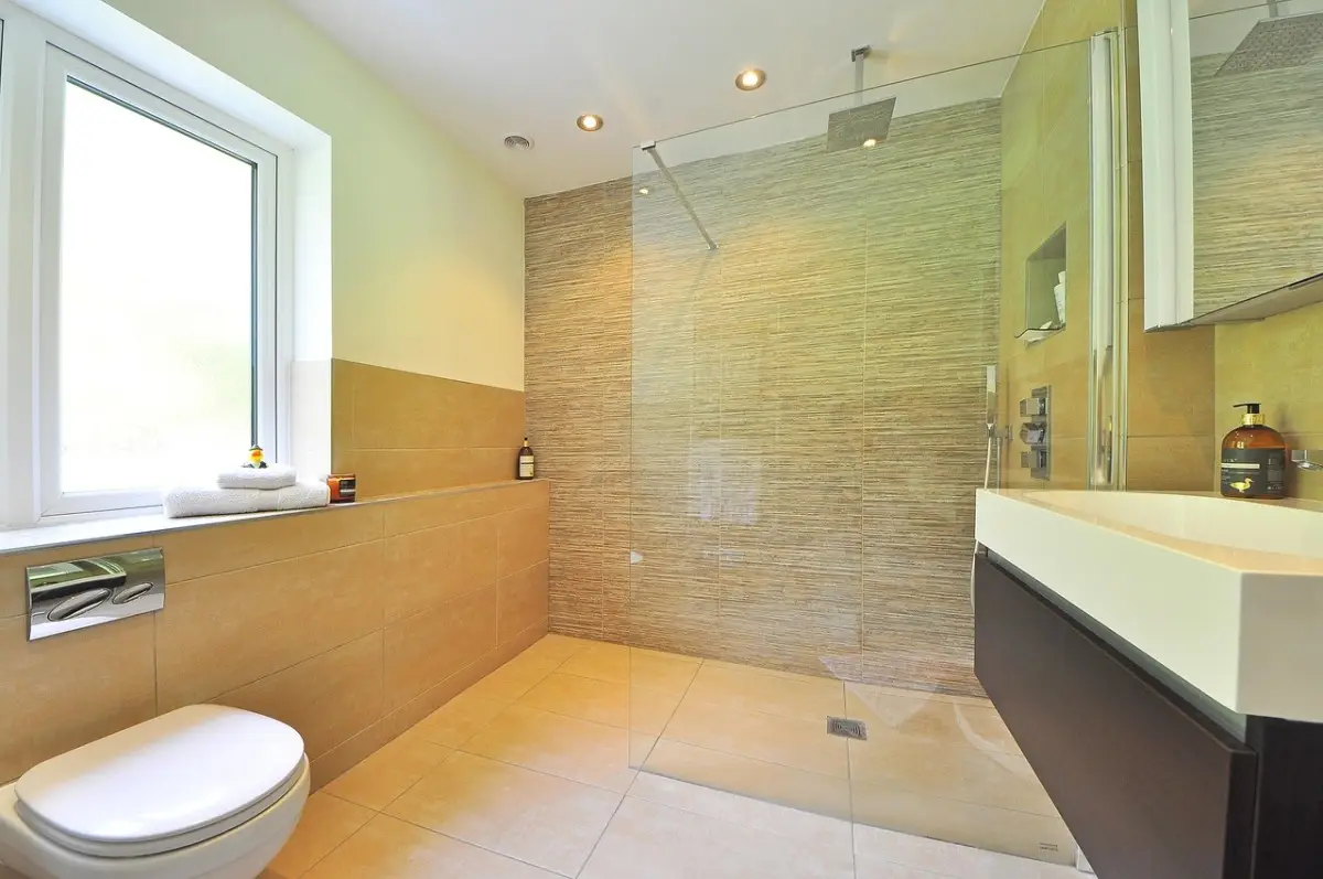 Scopri le soluzioni più semplici per mantenere il bagno privo di umidità dannosa Scopri le soluzioni più semplici per mantenere il bagno privo di umidità dannosa